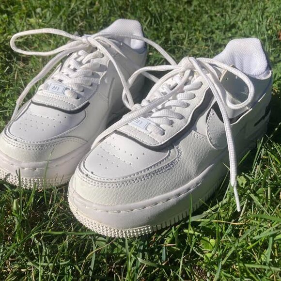 Women's Air Force 1s - Picture 1 of 5